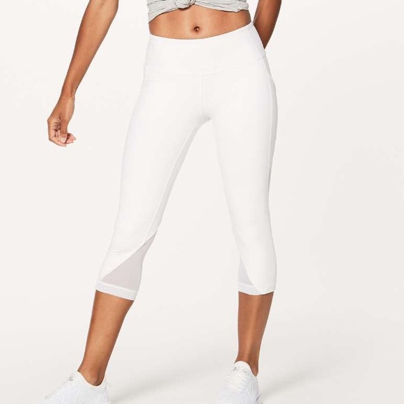 lululemon athletica Pants - Lululemon‎ Sweat Your Heart Out Crop (21")